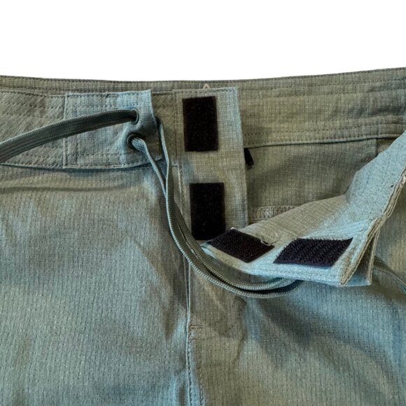 NWOT Prana Women's Active Shorts - Size Medium - Picture 3 of 7